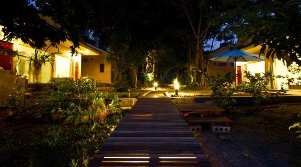 Villa De Mama Rawai Kültér fotó