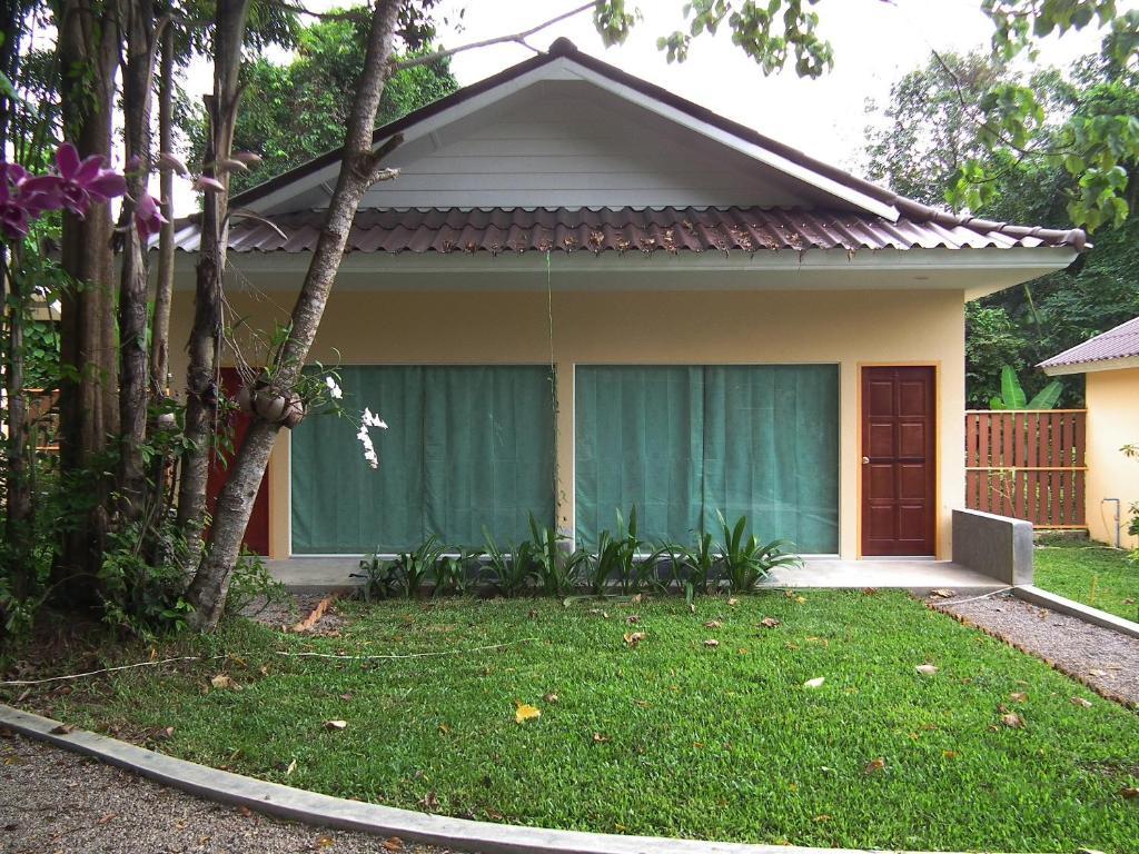 Villa De Mama Rawai Kültér fotó