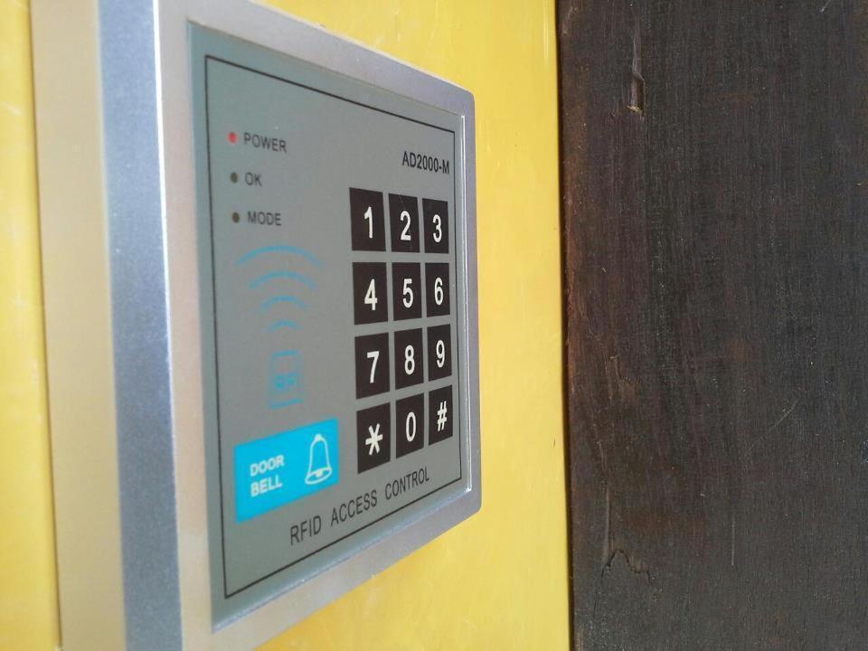 Villa De Mama Rawai Szoba fotó